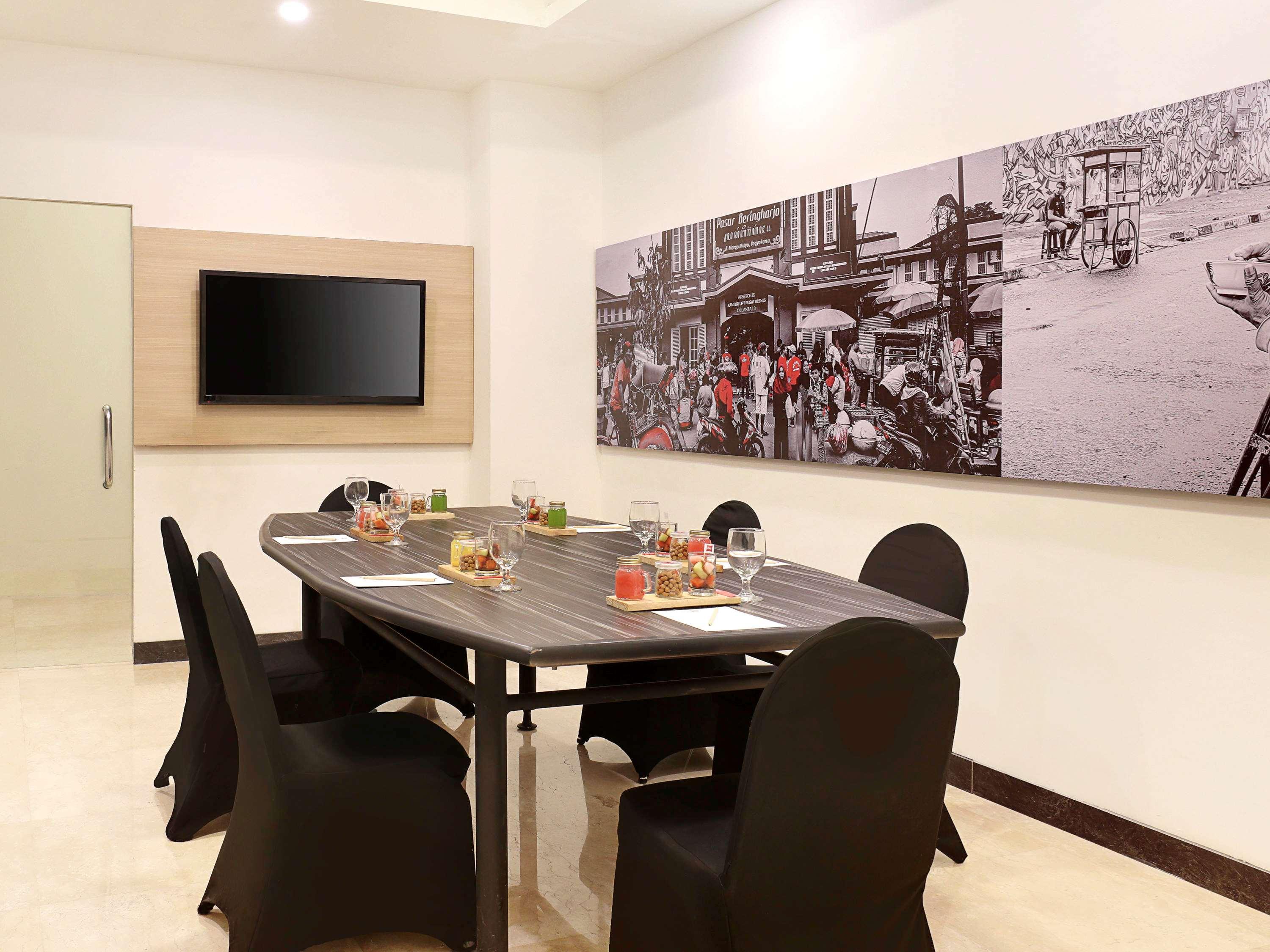 Ibis Malioboro Hotel Yogyakarta Luaran gambar