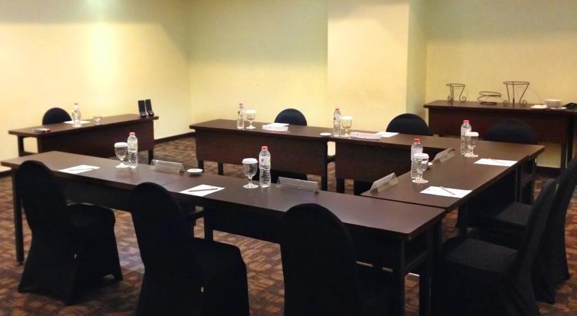Ibis Malioboro Hotel Yogyakarta Luaran gambar