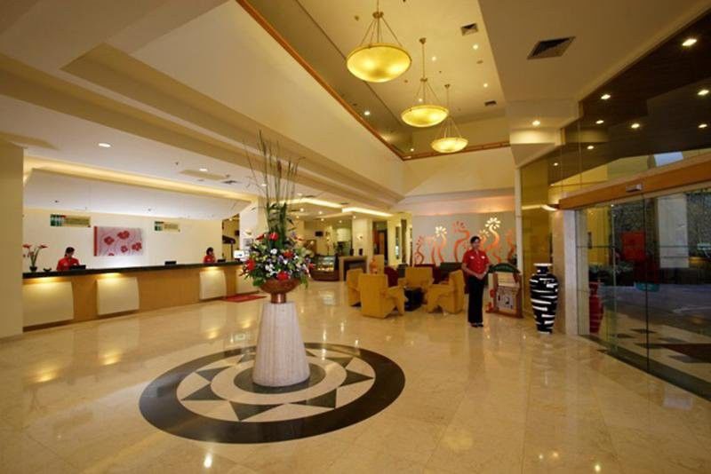 Ibis Malioboro Hotel Yogyakarta Luaran gambar