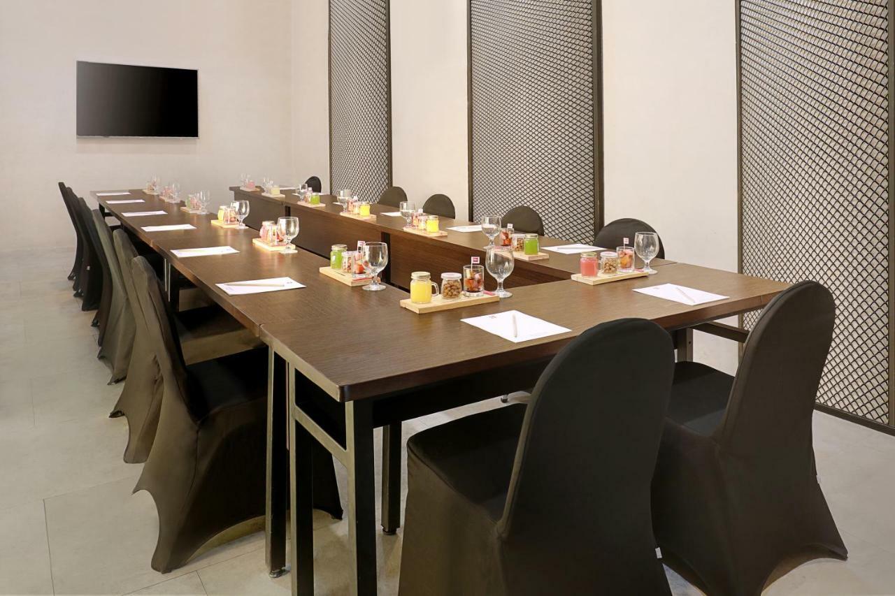 Ibis Malioboro Hotel Yogyakarta Luaran gambar